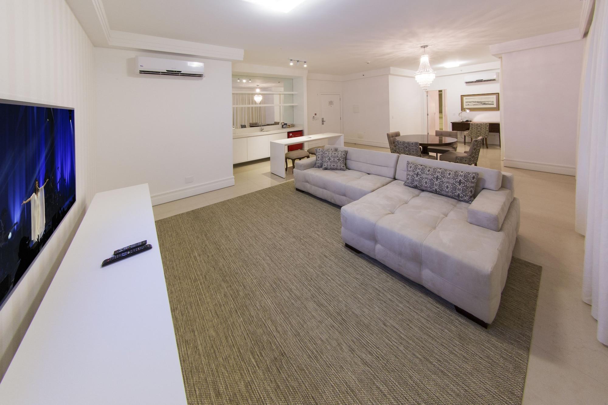 Hotel Mont Blanc Premium Ribeirao Preto Ngoại thất bức ảnh A living room in a condominium