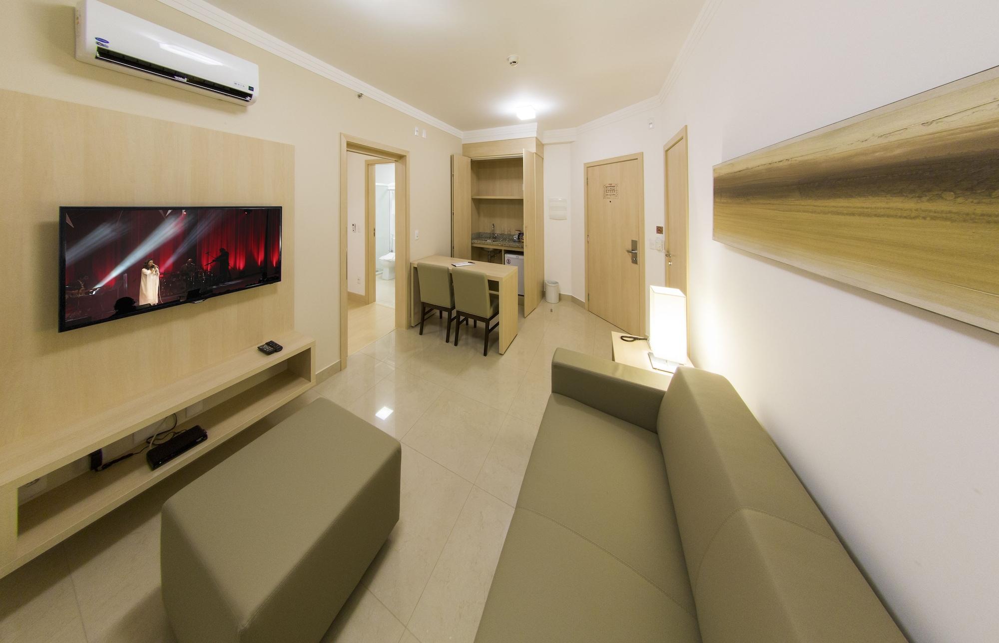 Hotel Mont Blanc Premium Ribeirao Preto Ngoại thất bức ảnh A typical apartment at the complex