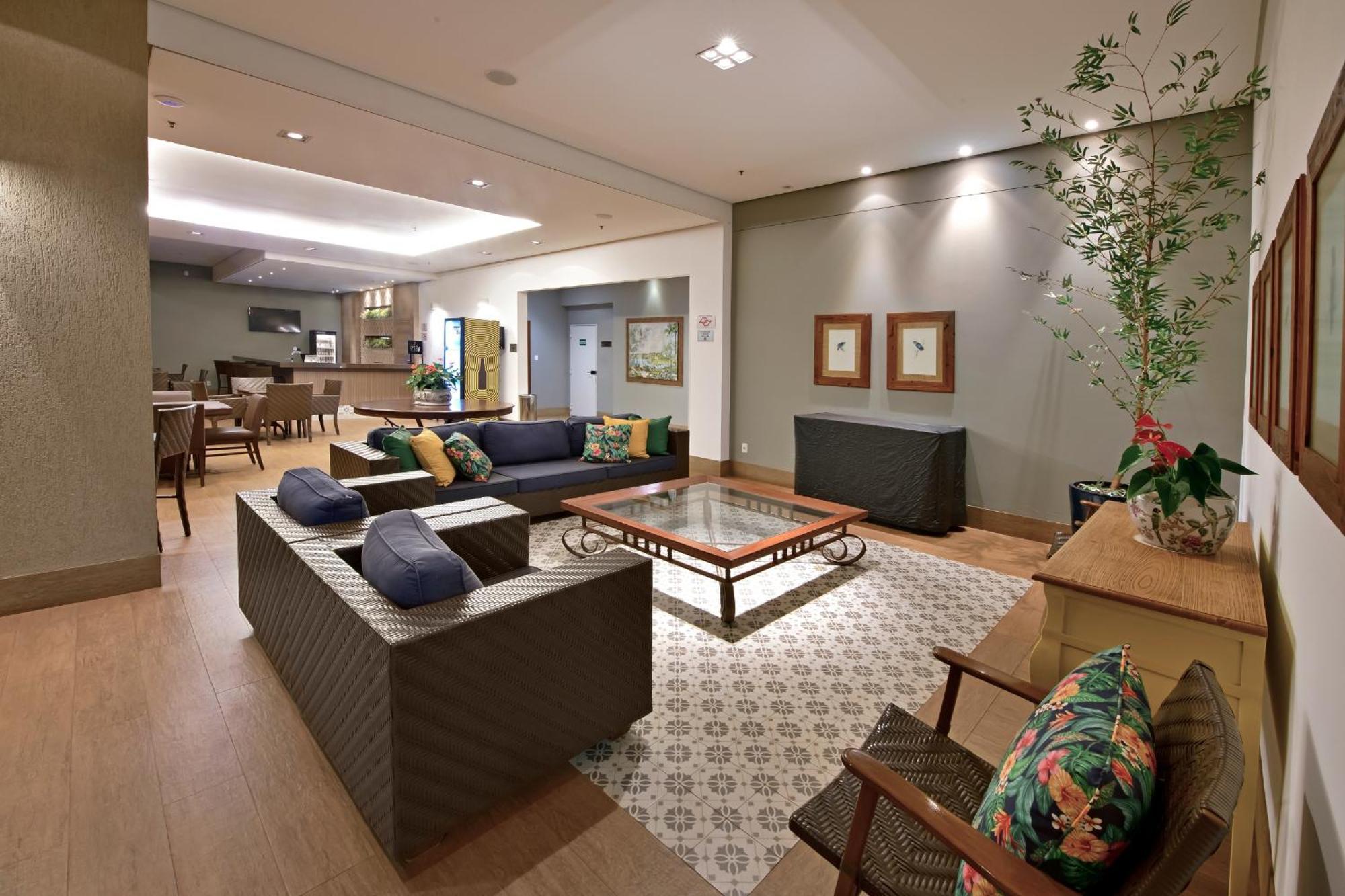 Hotel Mont Blanc Premium Ribeirao Preto Ngoại thất bức ảnh A living room